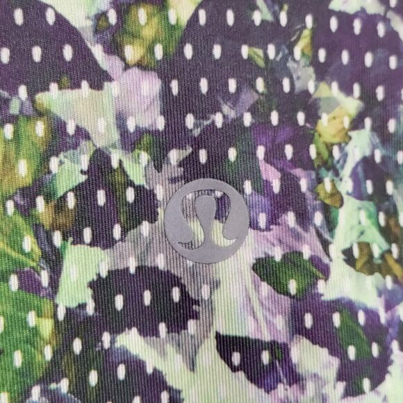Lululemon Running In The City Mesh Tank Top Size 6 Floral White Multi Pistachio - Picture 6 of 12